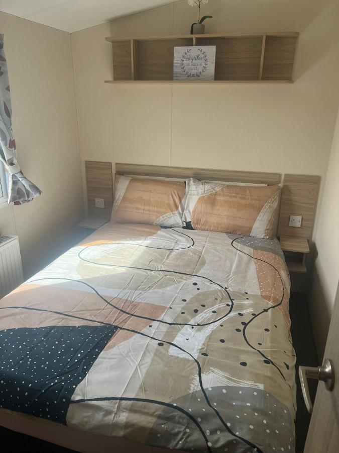 צ'אפל סנט לאונרדס Kings Caravan Park מראה חיצוני תמונה